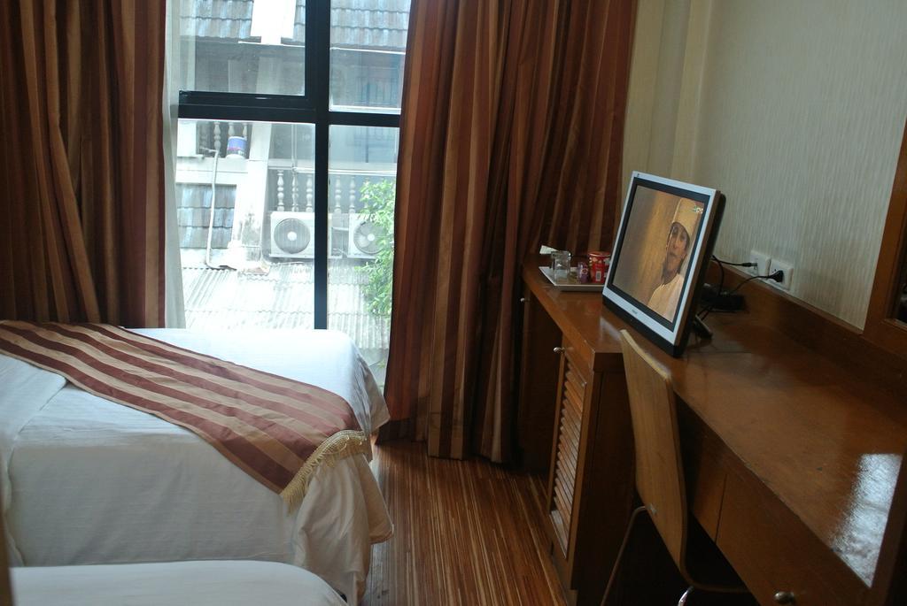 Sun City Hotel Bangkok Kamer foto